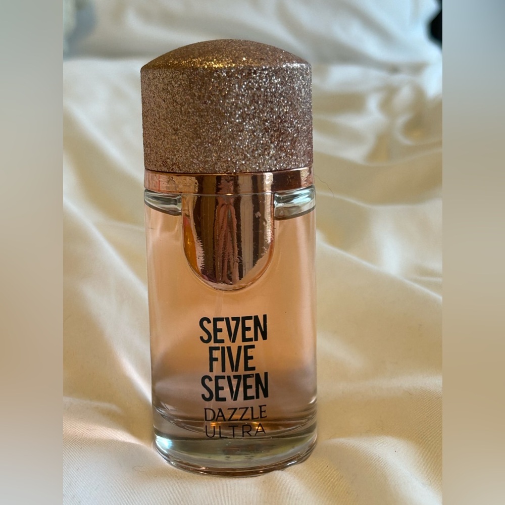 🩷(4/$25) Seven Five Seven Dazzle Ultra Perfume (new!)